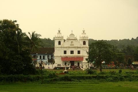 Maina Curtorim Church - Download Goa Photos